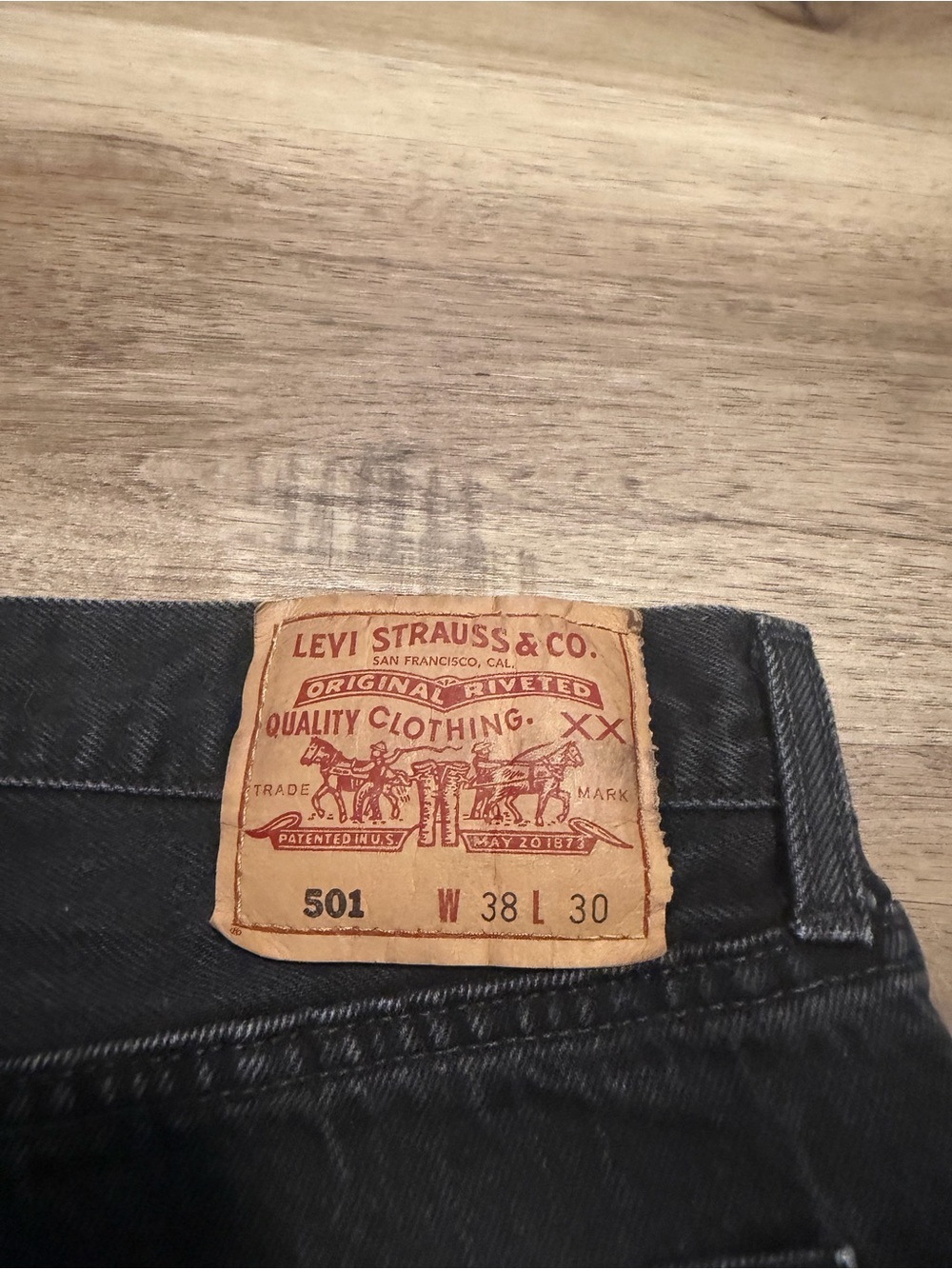 VTG Levi's 501 Button Fly Black Denim Jeans 36x30 tag 38x30 1999 Canada Made - Picture 7 of 15